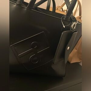 Black Purse - CALLITSPRING